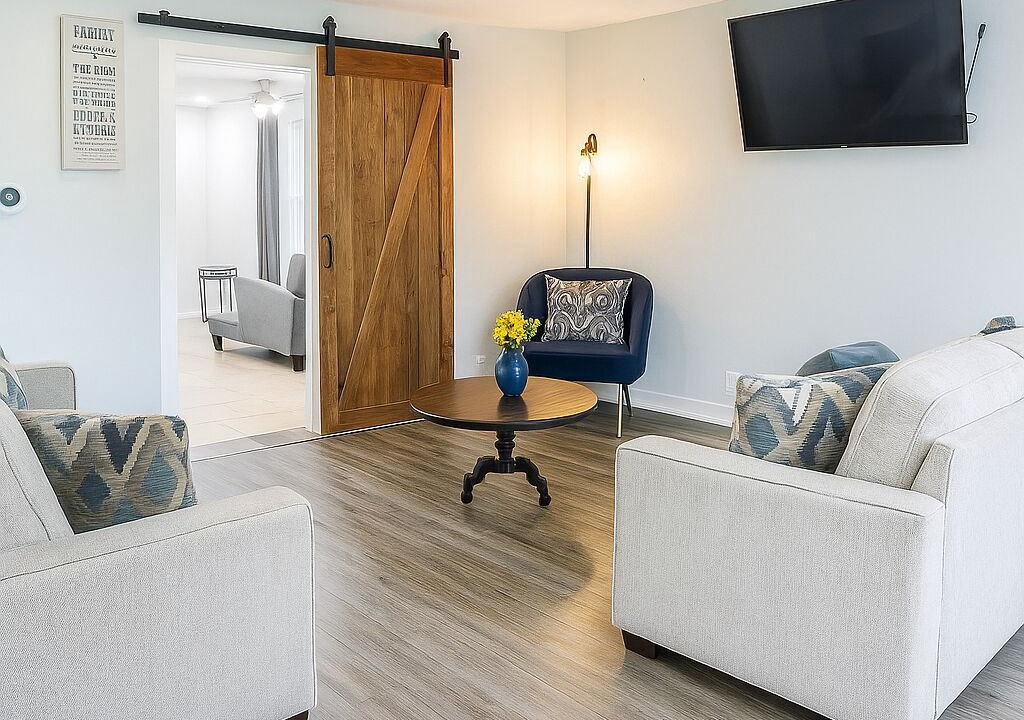 Photo of Livingroom in Sulphur