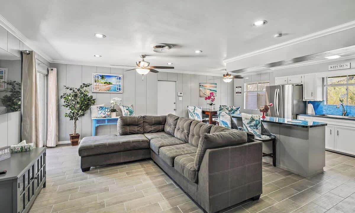 Photo of Livingroom in South Side