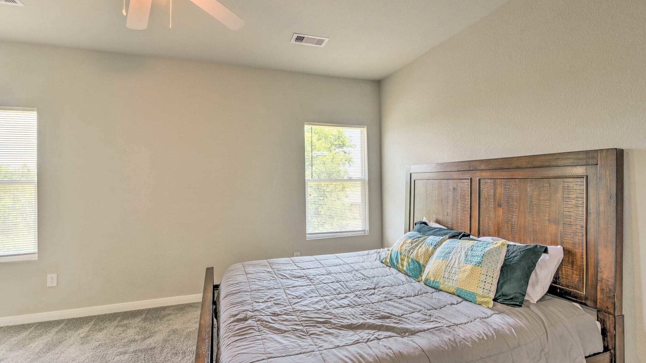 Photo of Bedroom in Texas City
