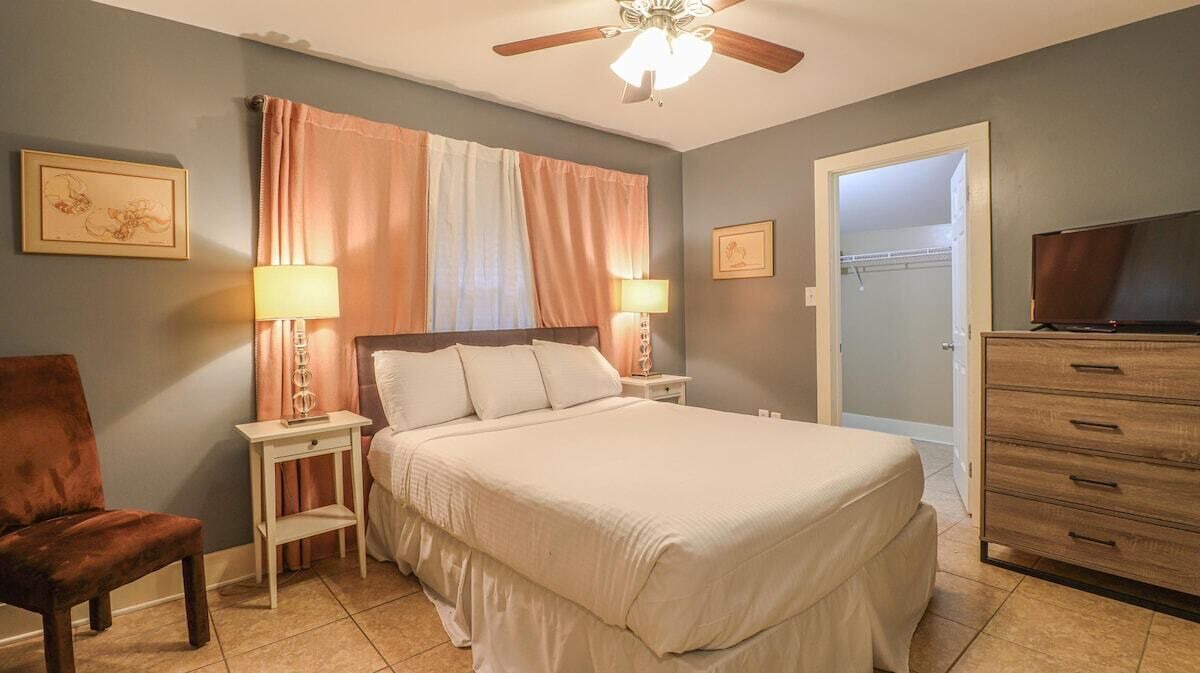 Photo of Bedroom in Biloxi