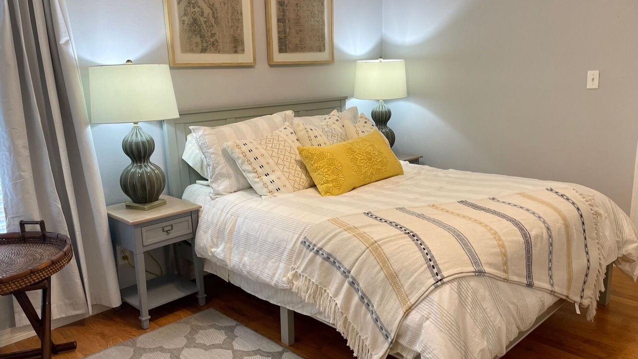 Photo of Bedroom in Diamondhead