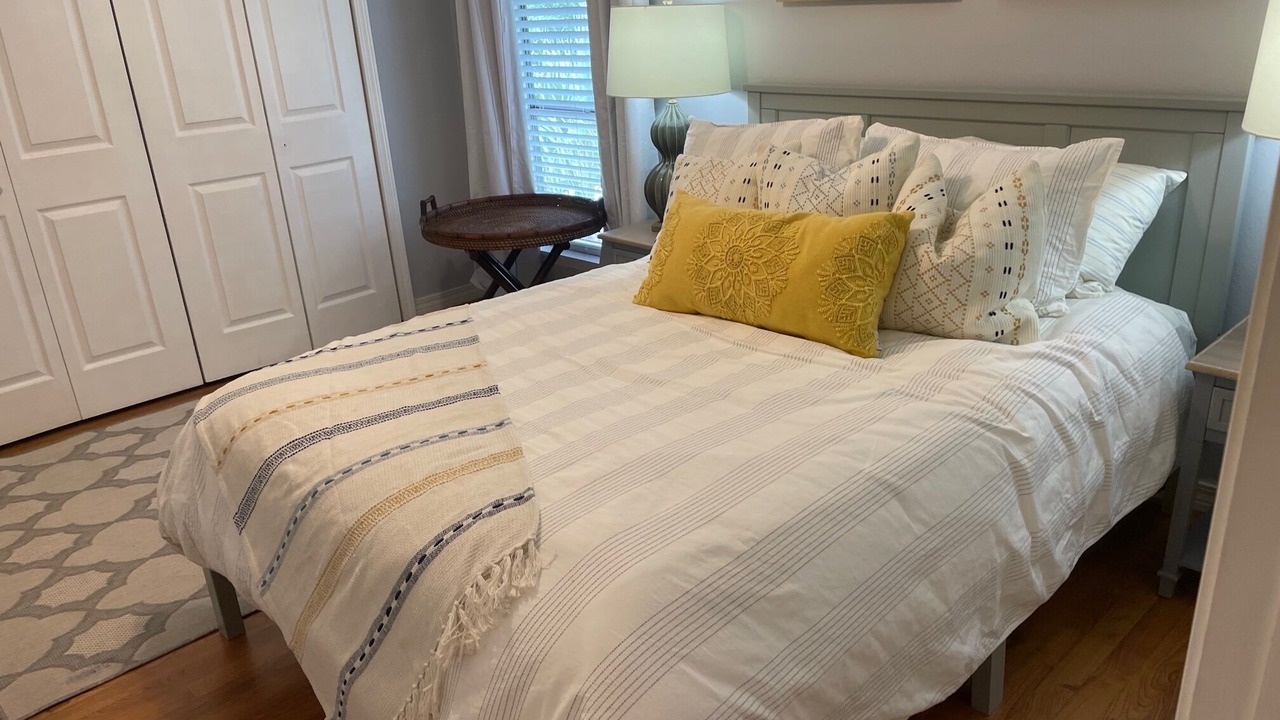Photo of Bedroom in Diamondhead