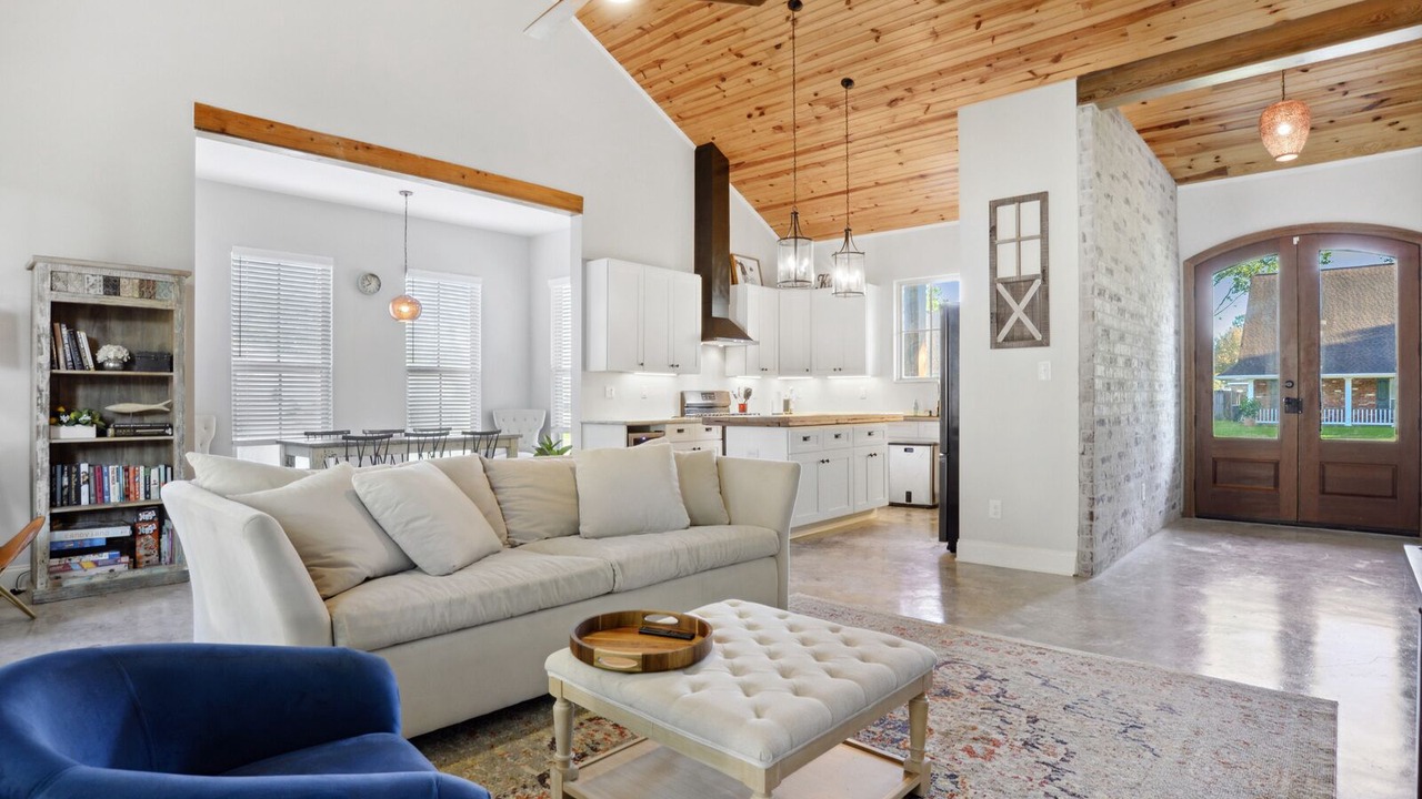 Photo of Livingroom in Shenandoah