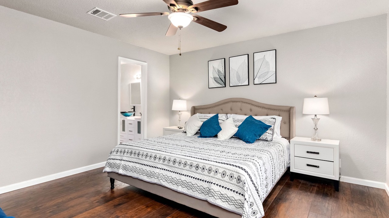 Photo of Bedroom in Heritage