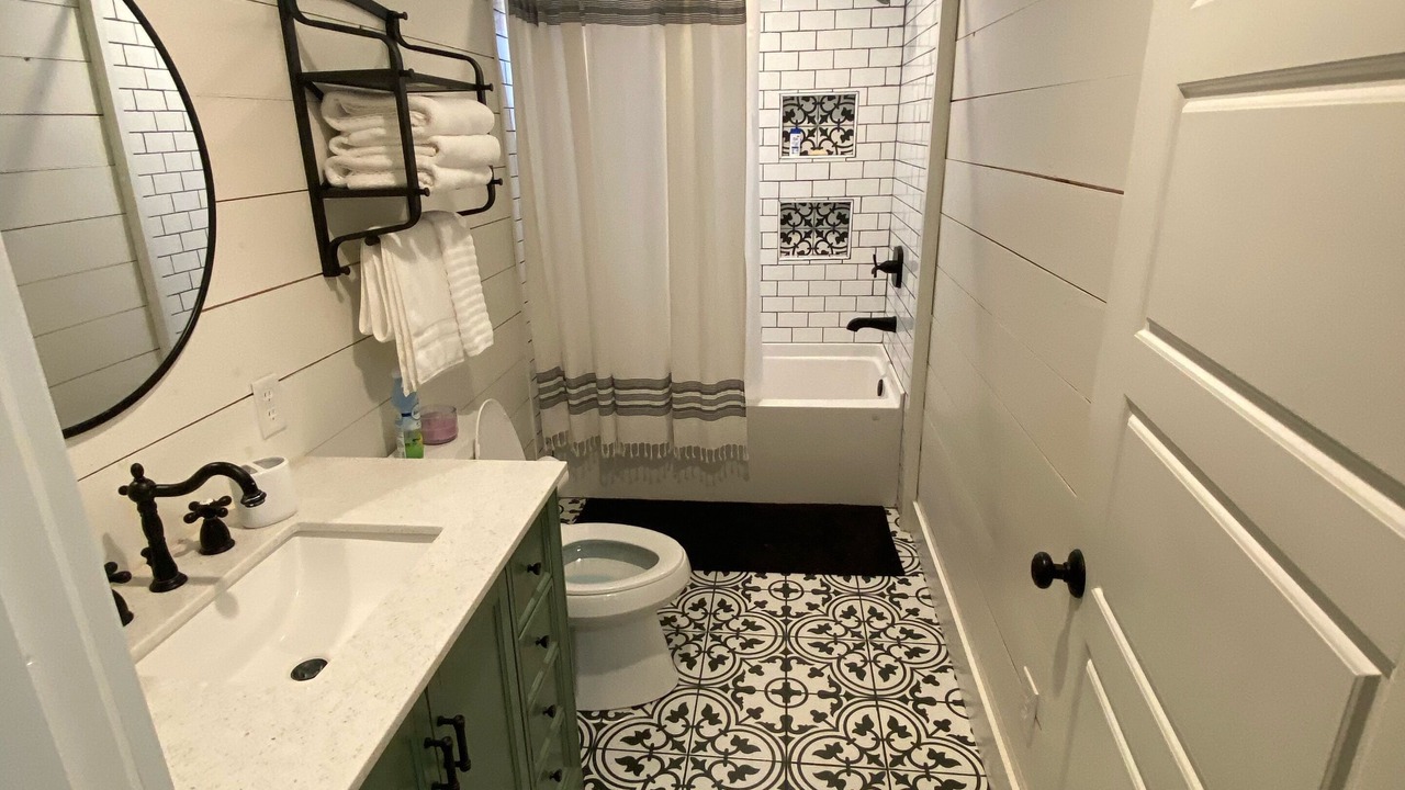 Photo of Bathroom in Negreet