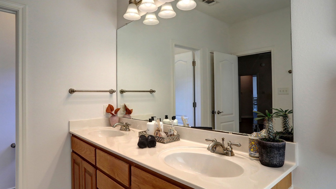 Photo of Bathroom in Emory