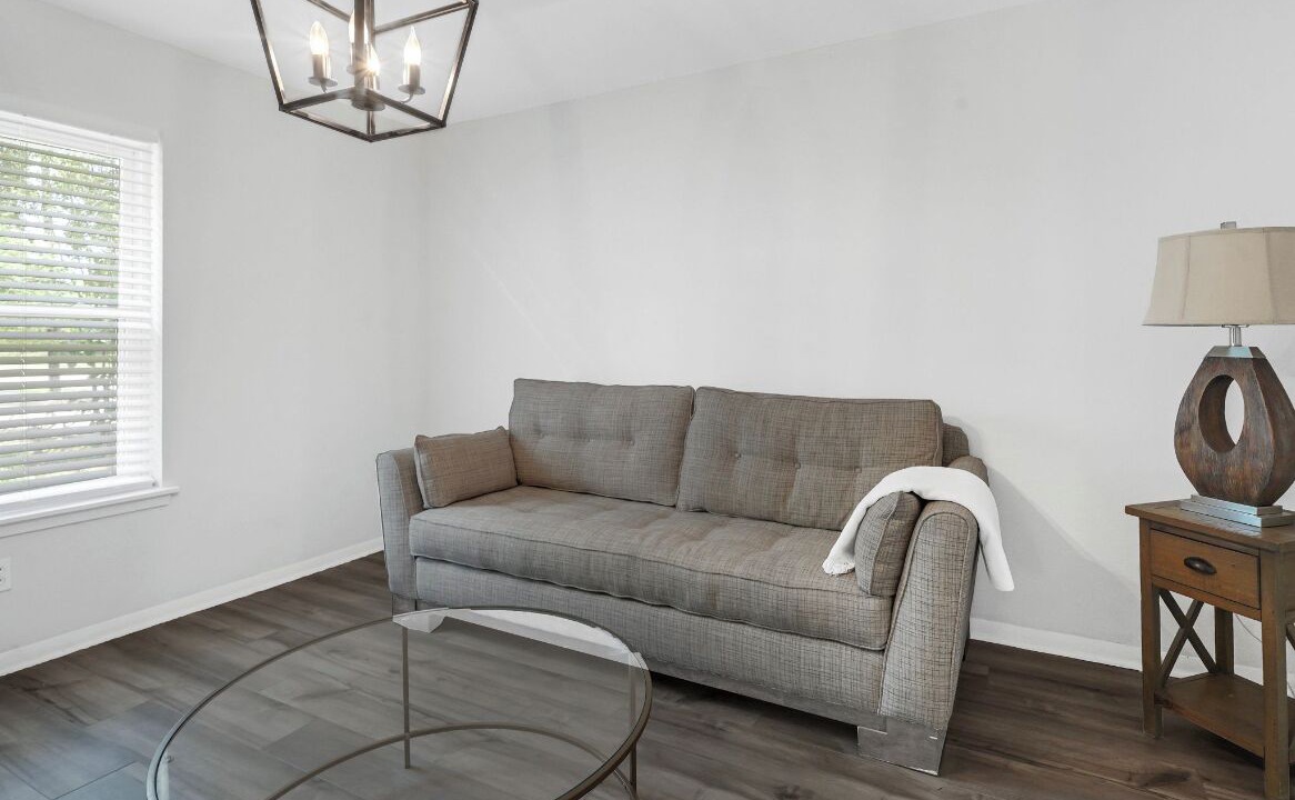 Photo of Livingroom in Houston