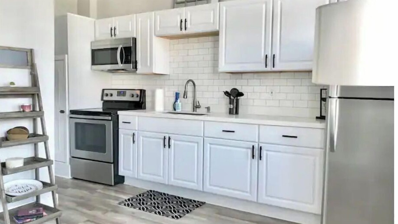 Photo of Kitchen in Uptown Historic District