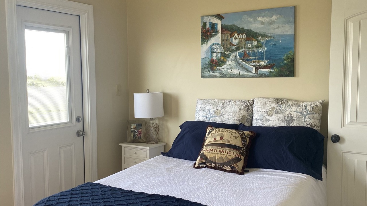 Photo of Bedroom in Cocodrie