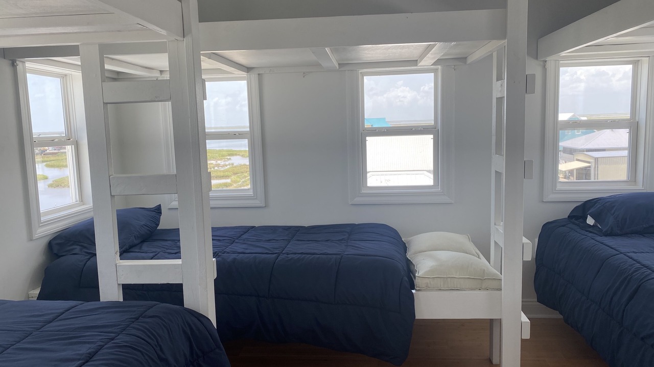 Photo of Bedroom in Cocodrie