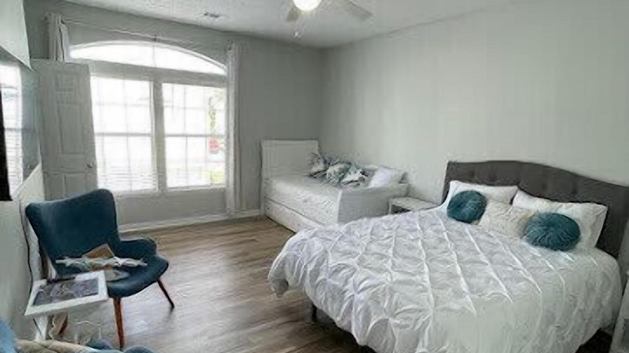 Photo of Bedroom in Gulfport