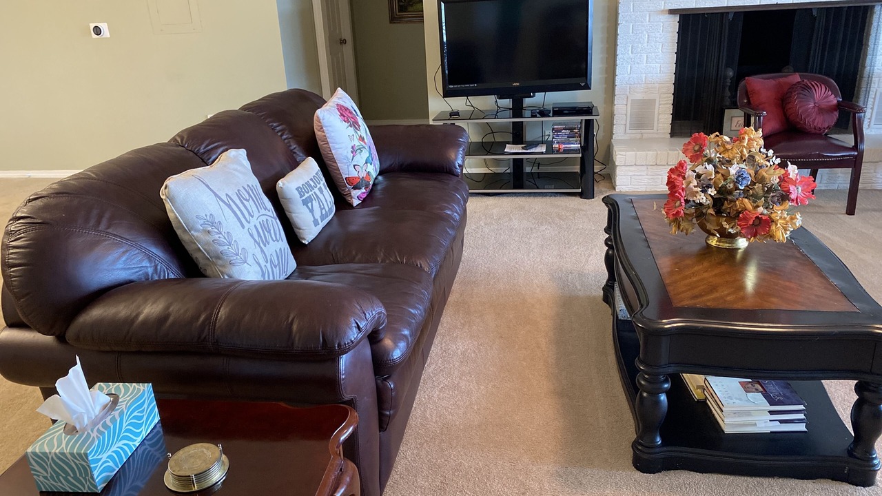 Photo of Livingroom in Farmerville