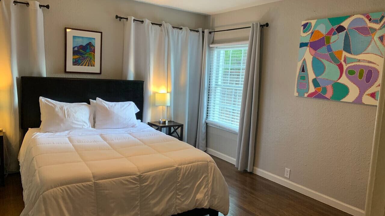 Photo of Bedroom in Kessler