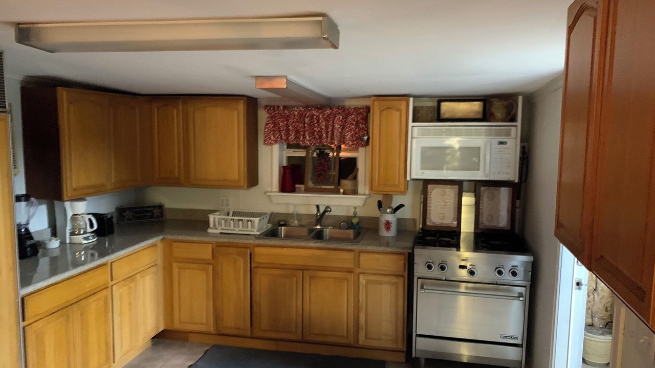 Photo of Kitchen in Boothville-Venice