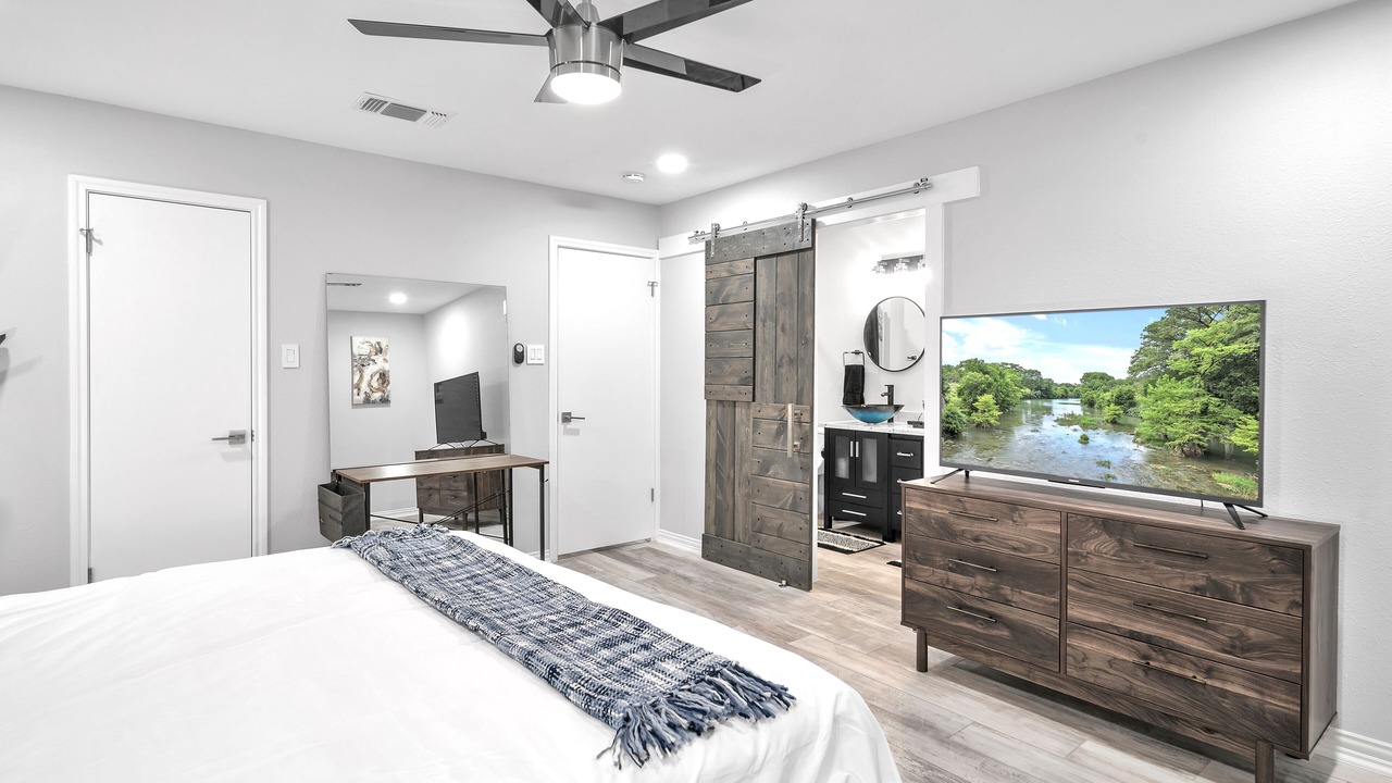Photo of Bedroom in Wetmore