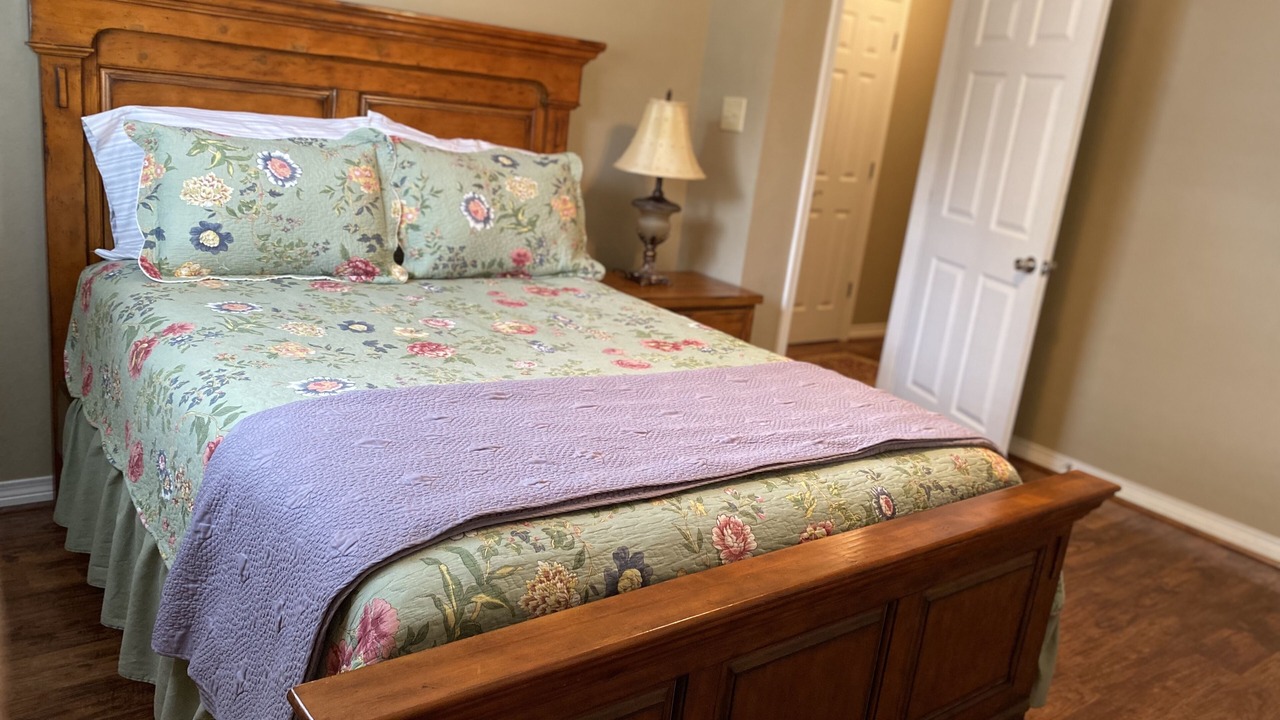 Photo of Bedroom in Farmerville