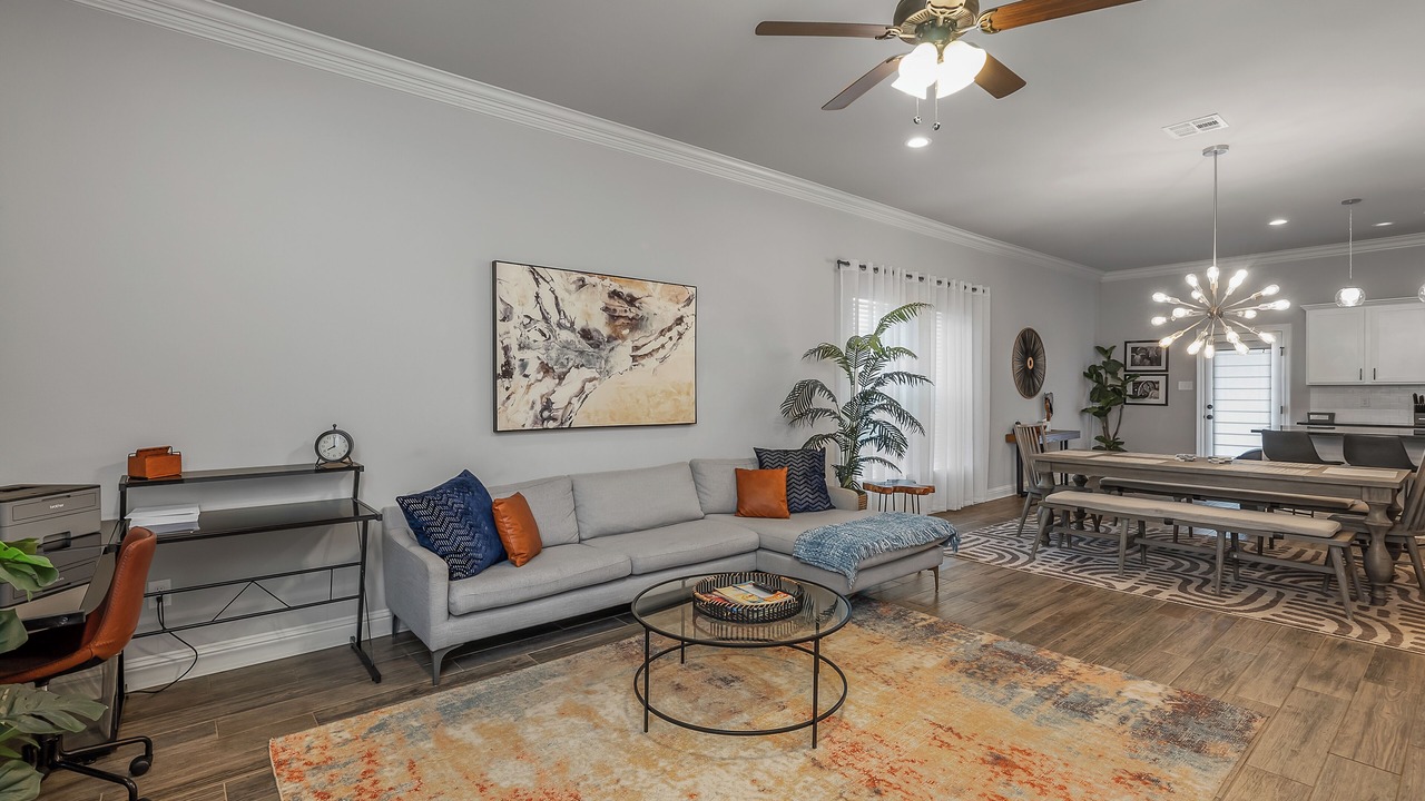 Photo of Livingroom in Broadmoor