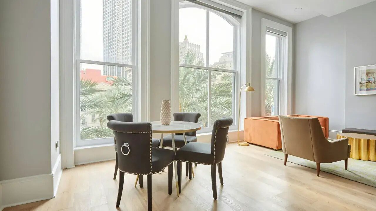 Photo of Livingroom in Central Business District