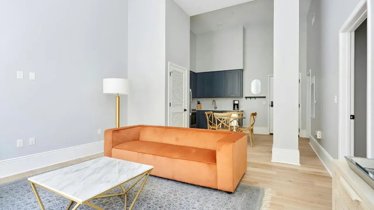 Photo of Livingroom in Central Business District