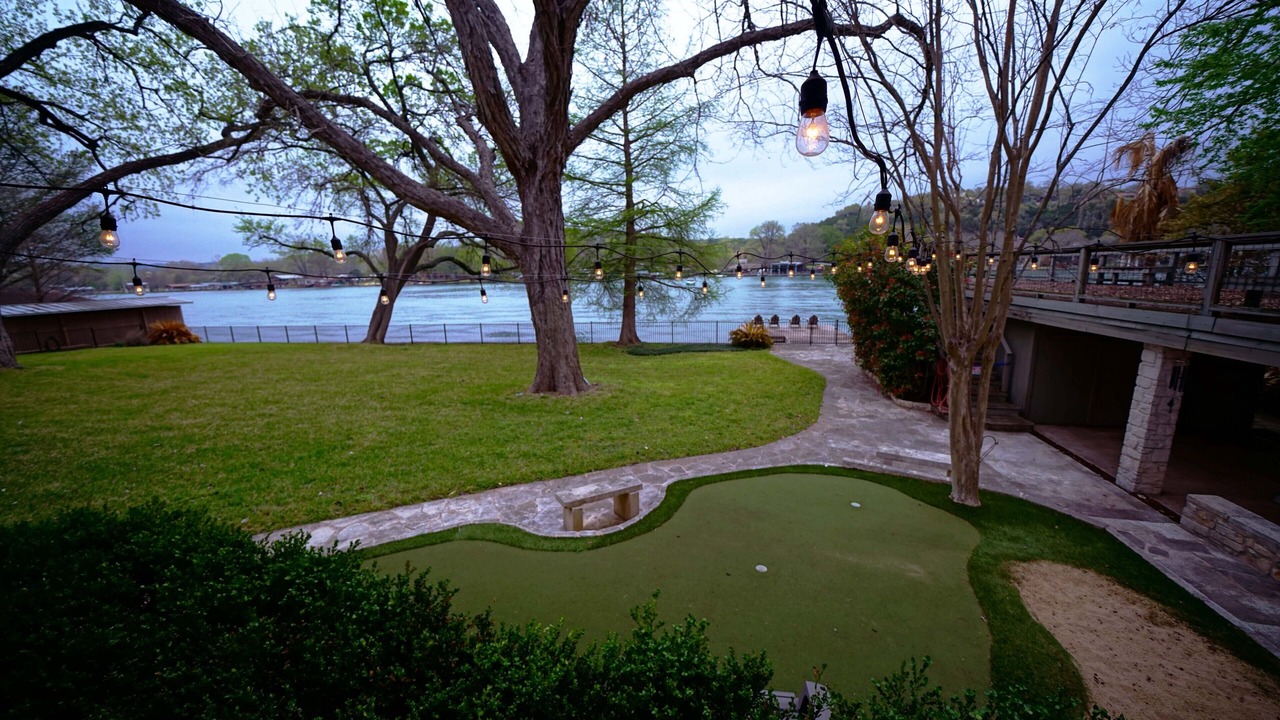 Photo of Outdoor in Rivercrest