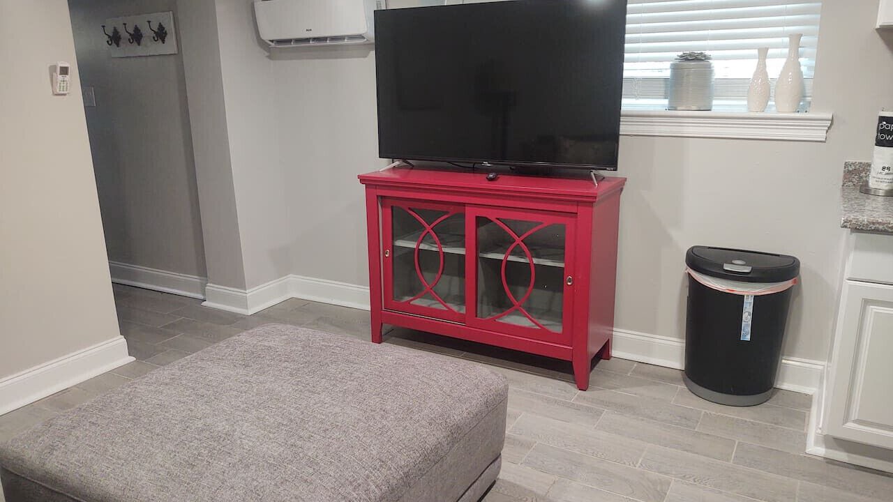 Photo of Livingroom in Holy Cross District