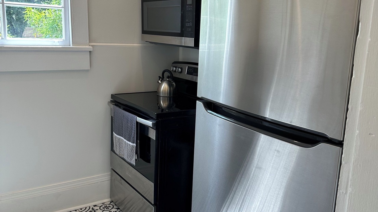 Photo of Kitchen in Mid-City