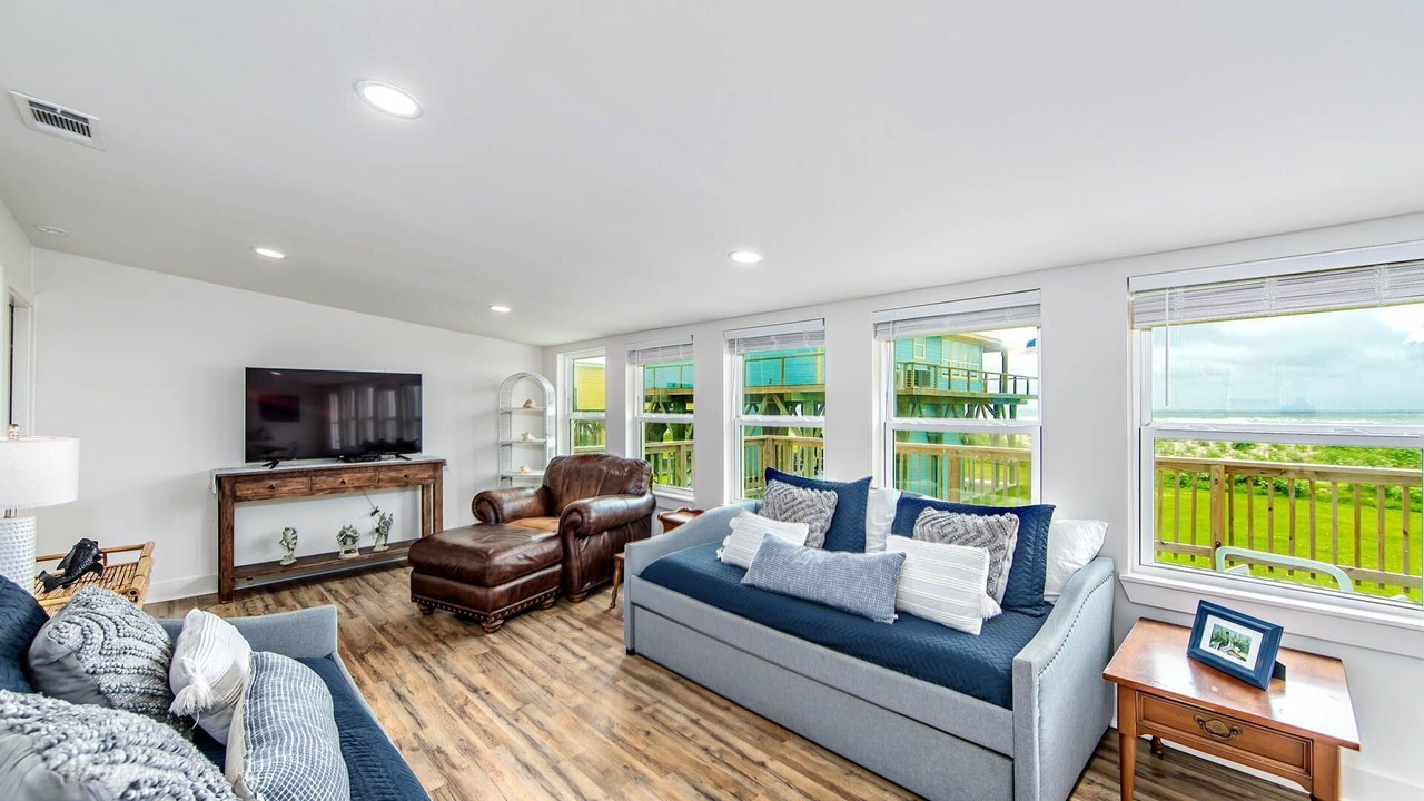 Photo of Livingroom in Grand Isle