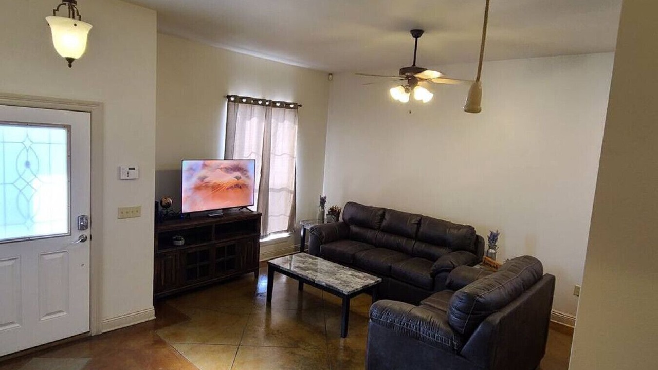Photo of Livingroom in Pine Grove