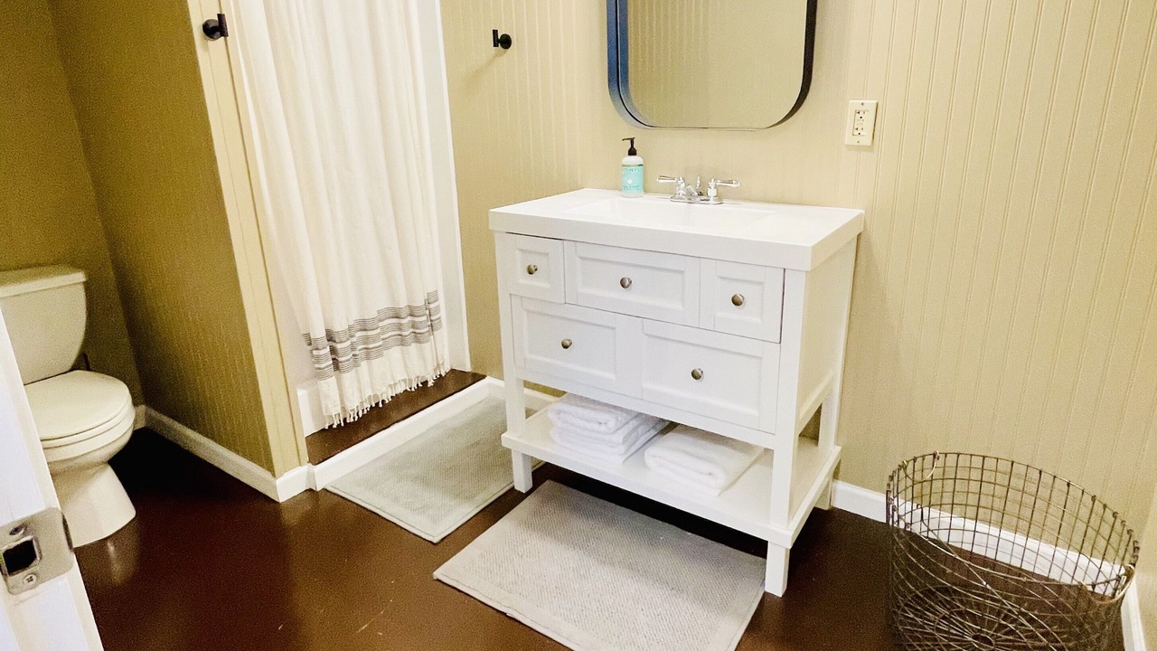 Photo of Bathroom in Ventress