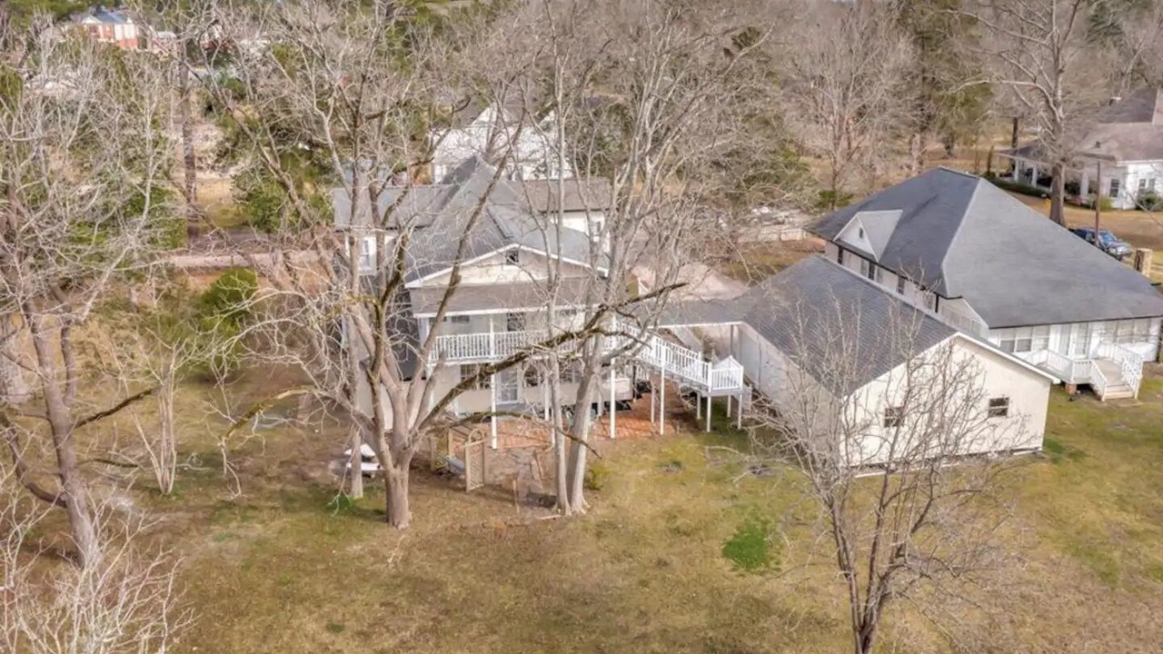 Photo of Outdoor in Hemphill