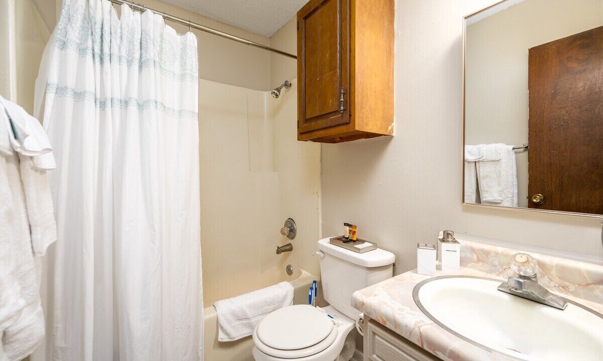 Photo of Bathroom in Pineville