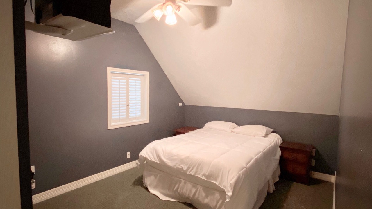 Photo of Bedroom in Hillister