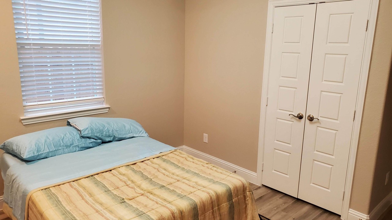Photo of Bedroom in Roanoke