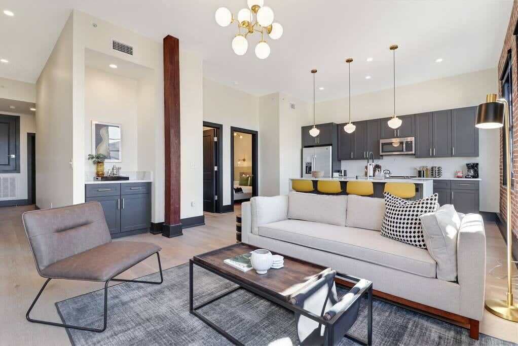 Photo of Bedroom in Arts/Warehouse District