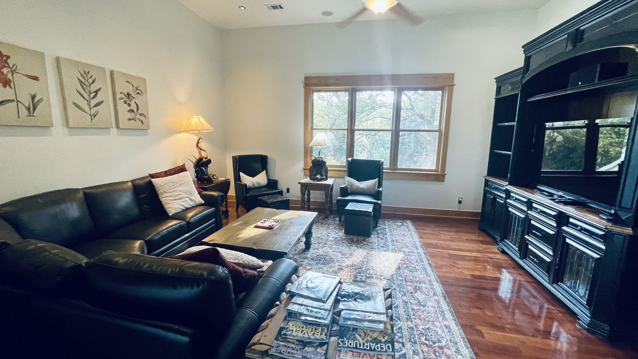 Photo of Bedroom in McNeil