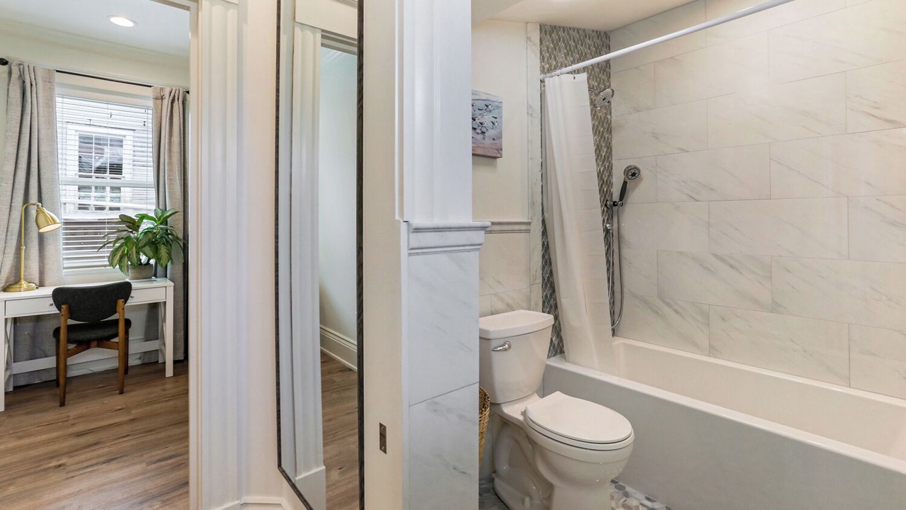 Photo of Bathroom in Treme