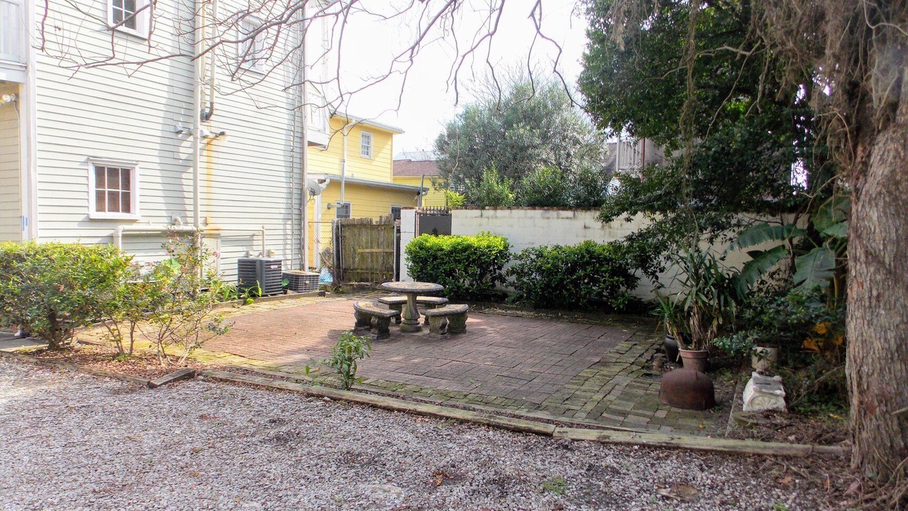 Photo of Outdoor in Lower Garden District