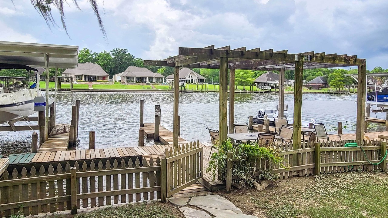 Photo of Others in Maurepas