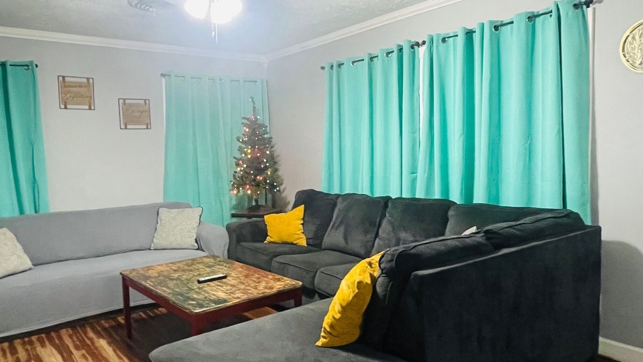 Photo of Livingroom in Westlake