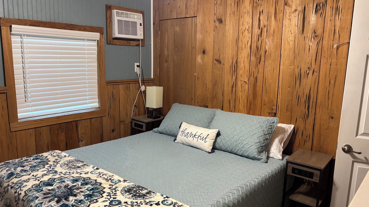 Photo of Bedroom in Chauvin