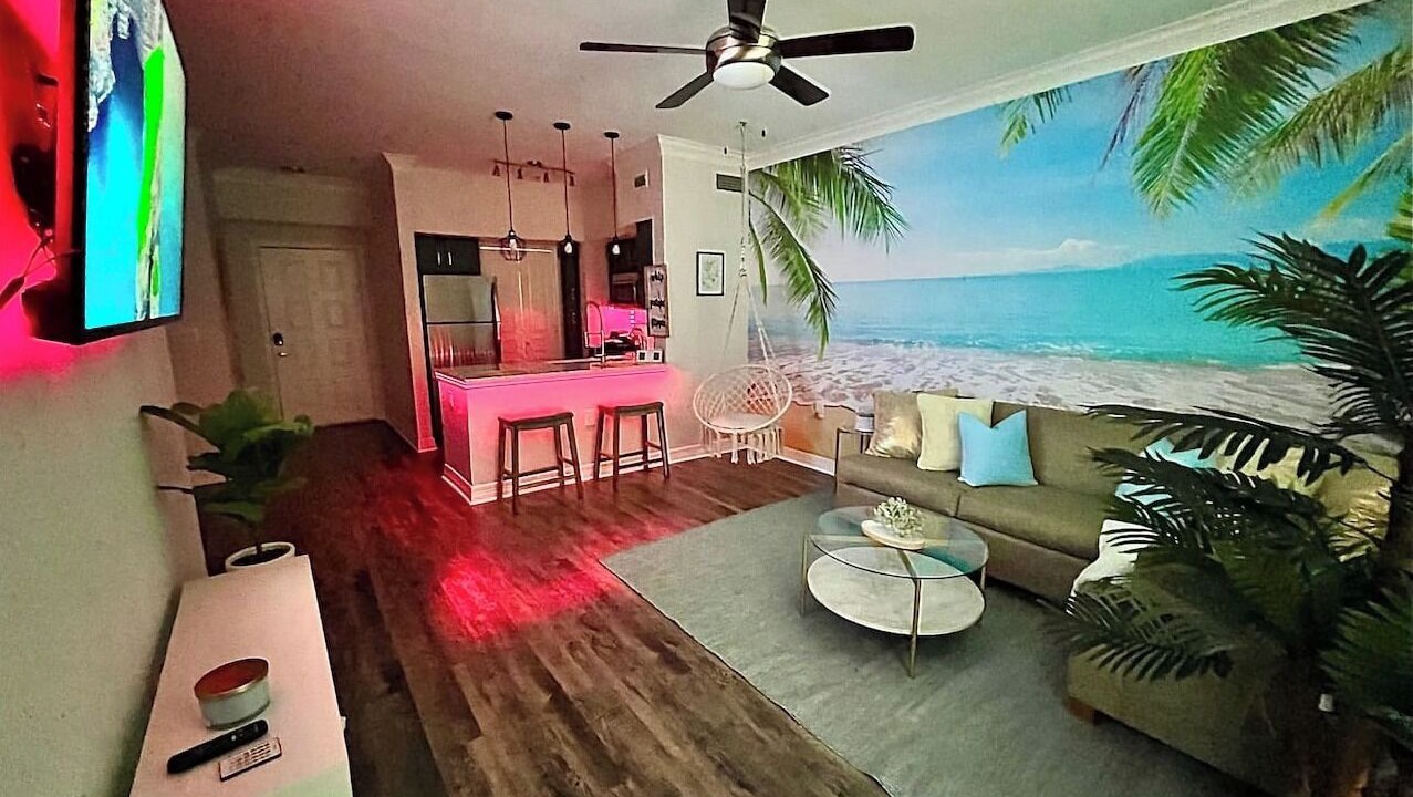Photo of Livingroom in South Central Houston