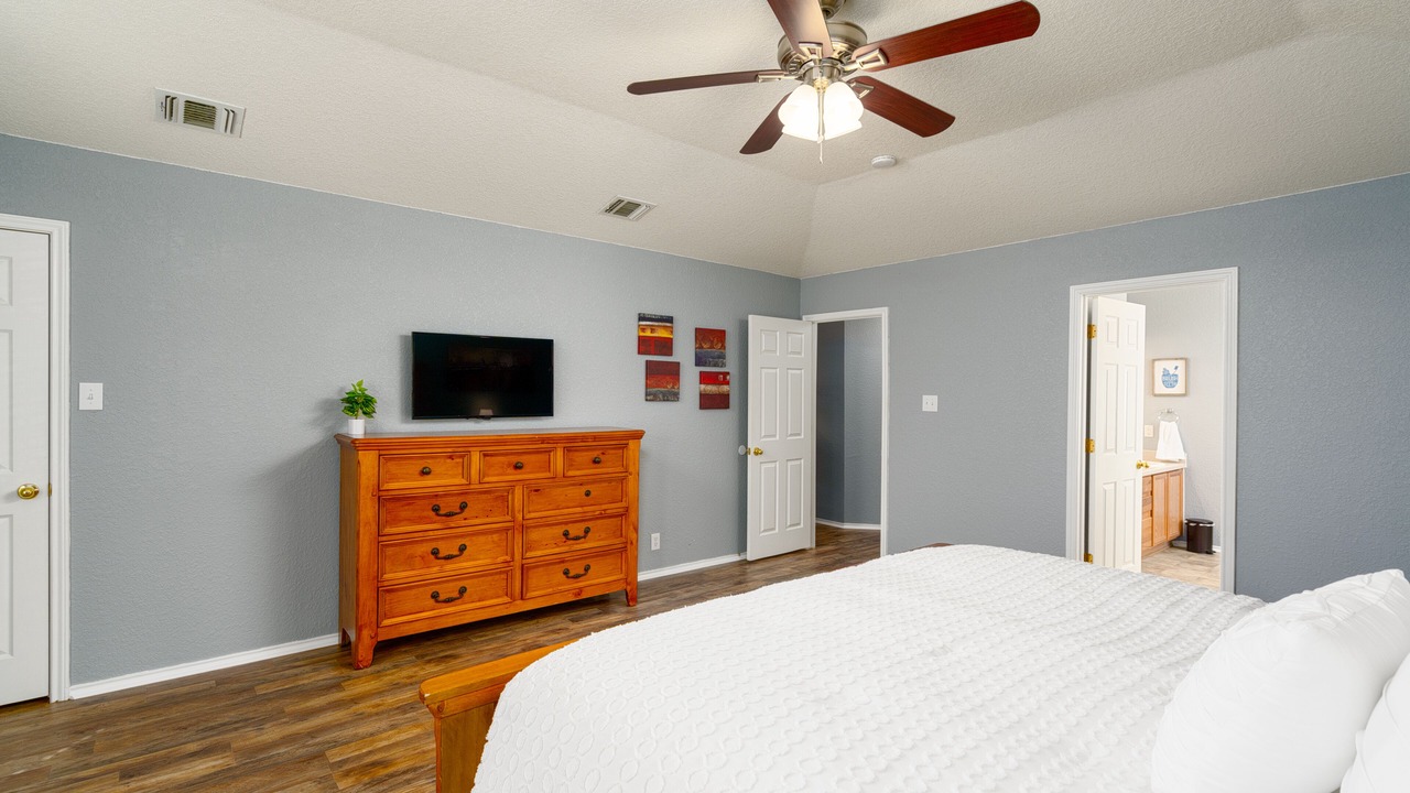 Photo of Bedroom in Heritage