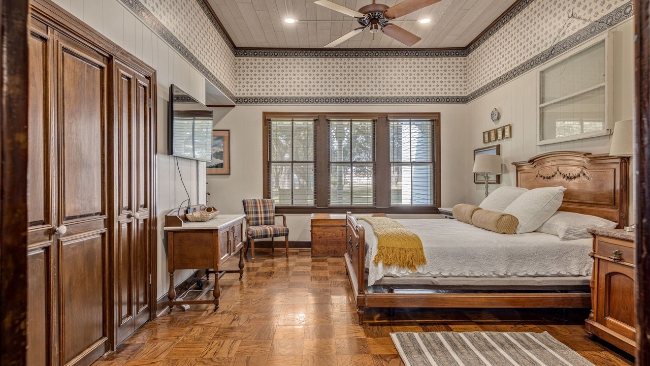 Photo of Bedroom in Milton
