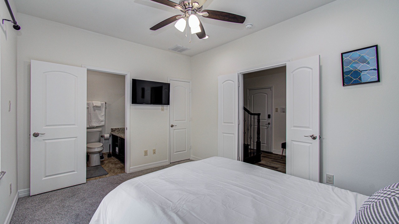 Photo of Bedroom in MacGregor