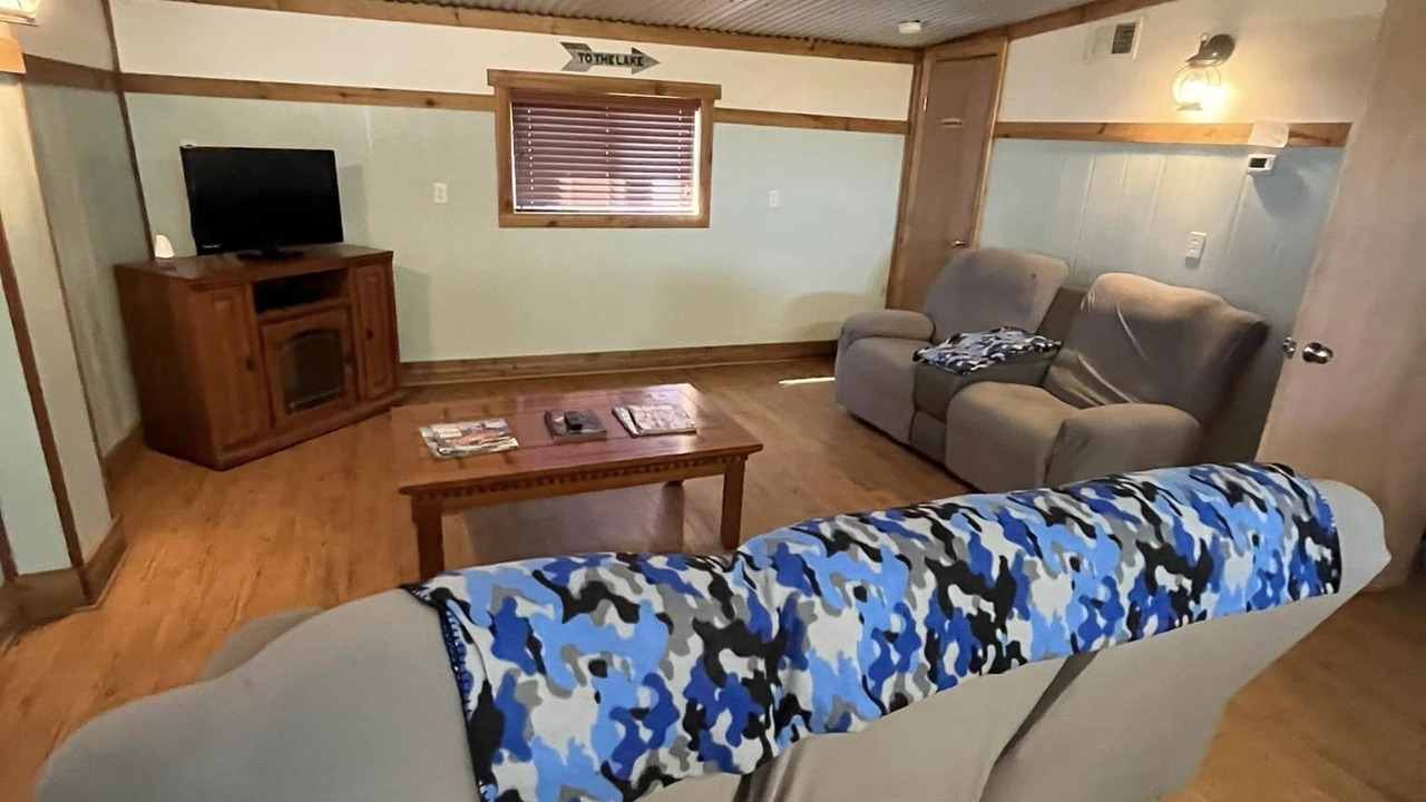 Photo of Livingroom in Hopedale