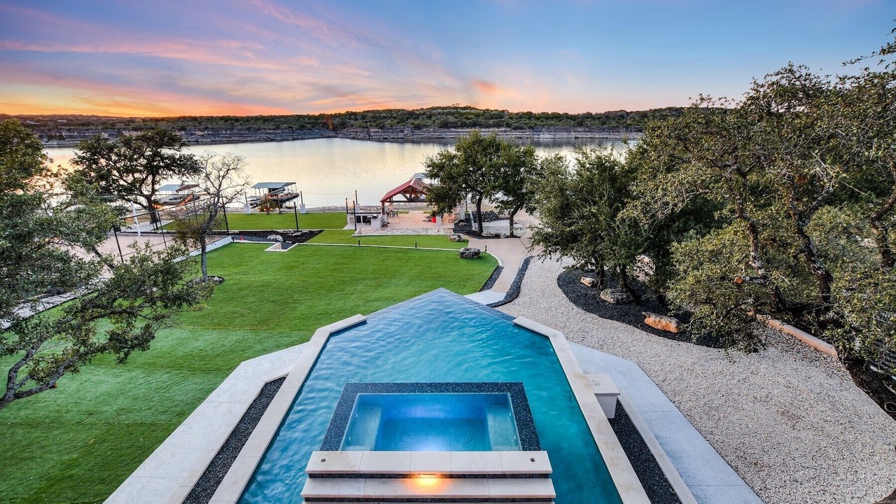 Photo of Outdoor in Highland Lake Estates