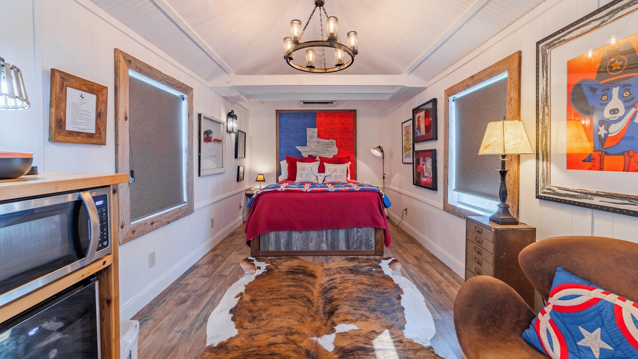Photo of Bedroom in Spicewood