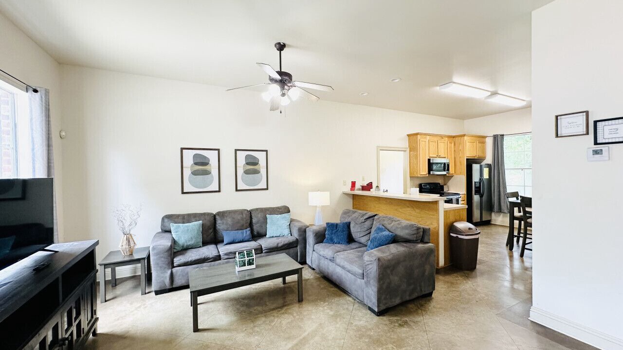 Photo of Livingroom in Pine Grove