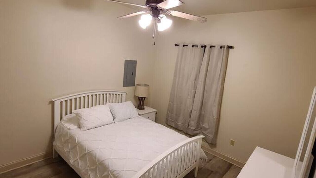Photo of Bedroom in Pine Grove