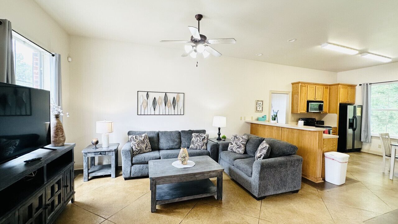 Photo of Livingroom in Pine Grove
